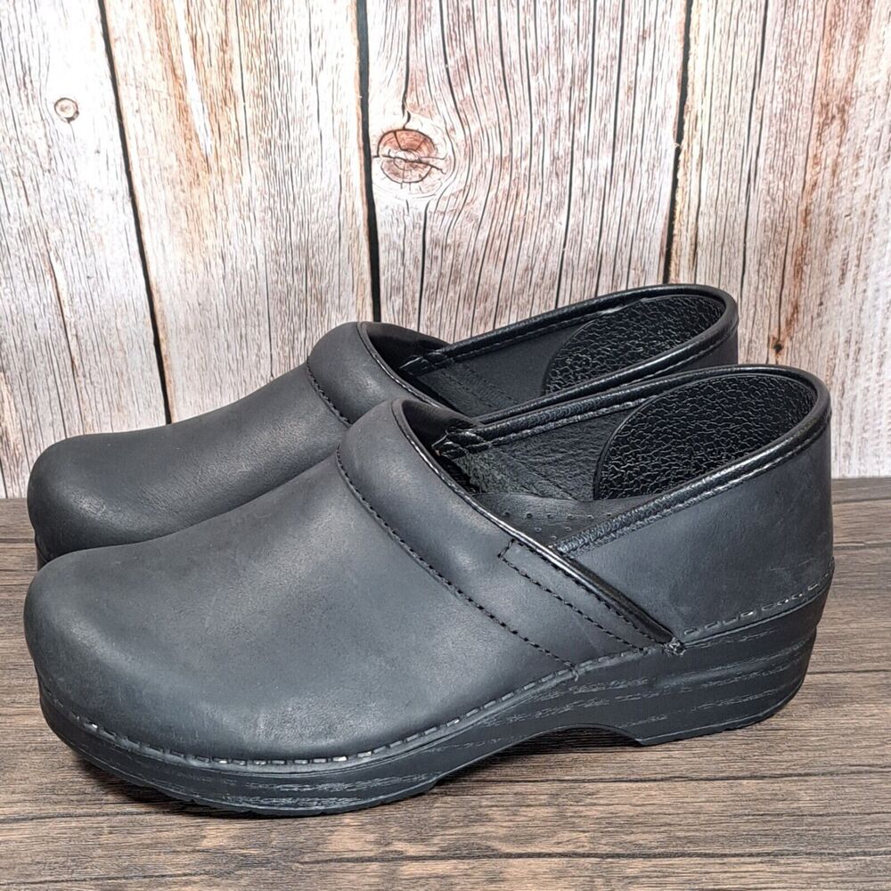 Dansko Black Burnished Nubuck Professional Nurse Slip On Clog Womens 7.5-8 EU 38